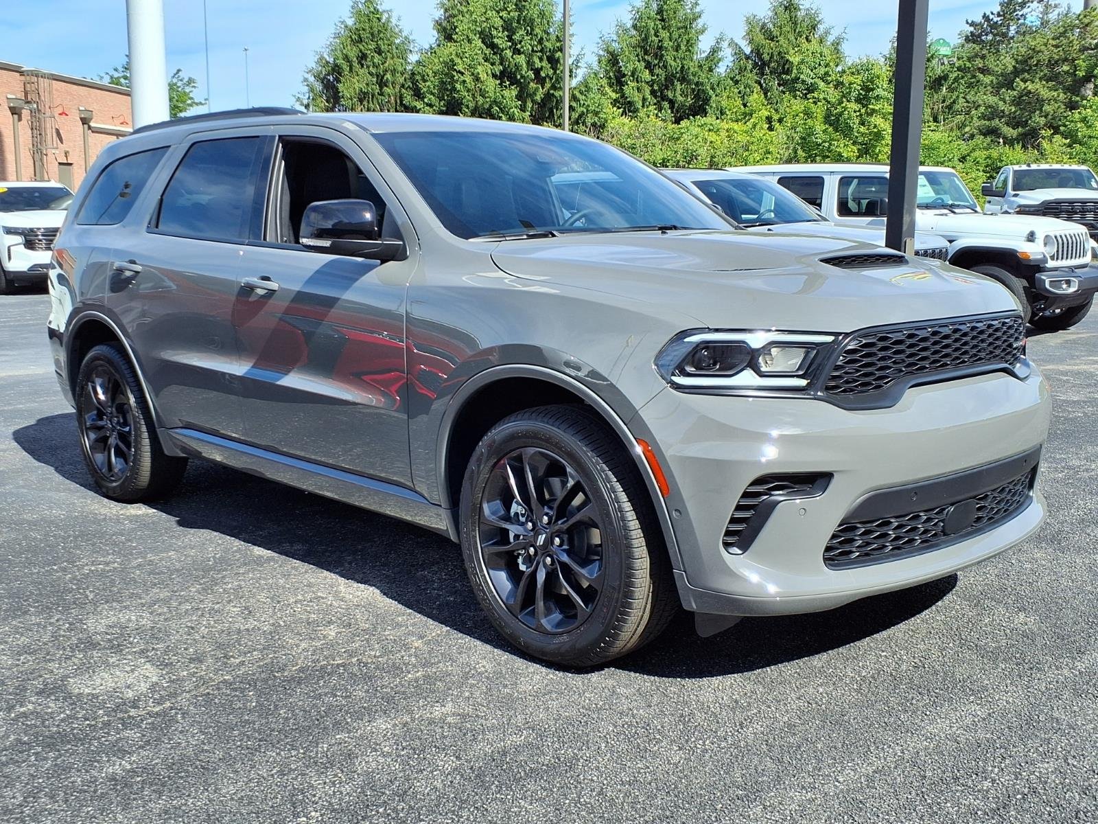 New 2026 Destroyer Gray Clear-Coat Exterior Paint Dodge GT Plus image 2