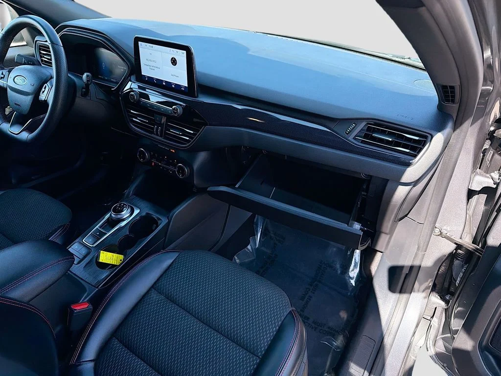 2023 Ford Escape ST-Line - Photo 13