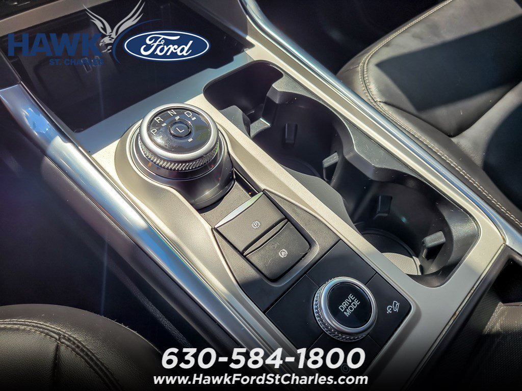 Certified Used 2023 White Metallic Ford XLT image 18