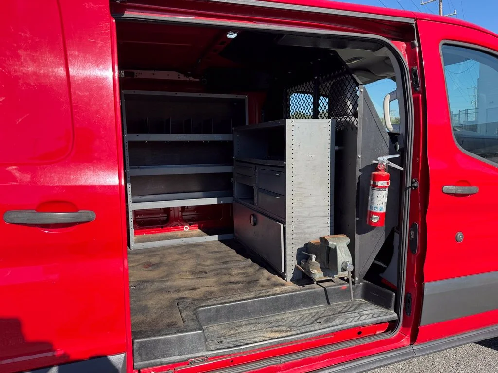 Used 2015 Red Ford Base image 30