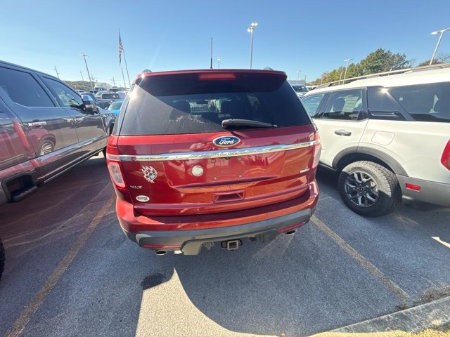 Used 2013 Red Ford XLT image 9