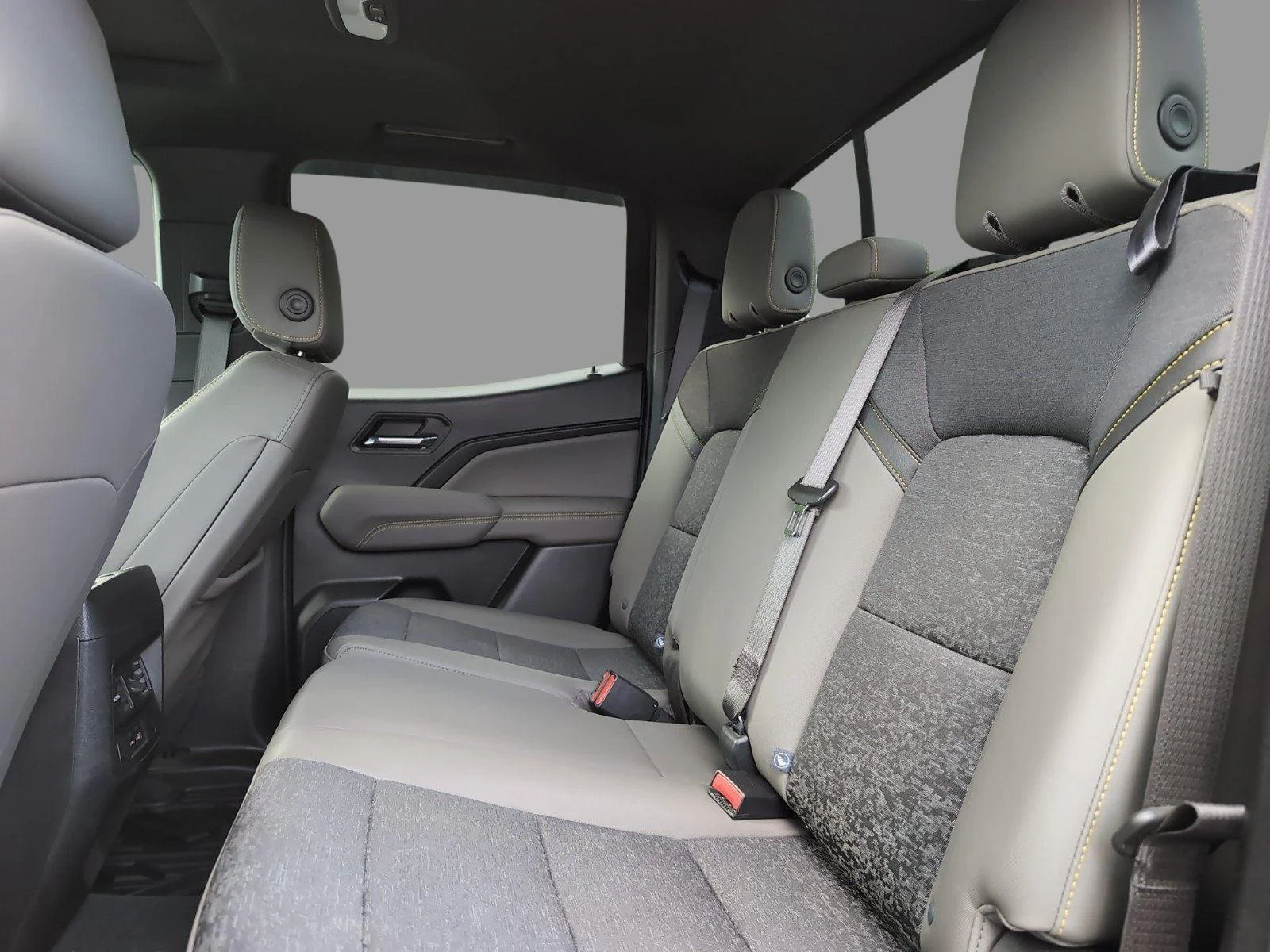 Used 2024 Black Chevrolet ZR2 image 35