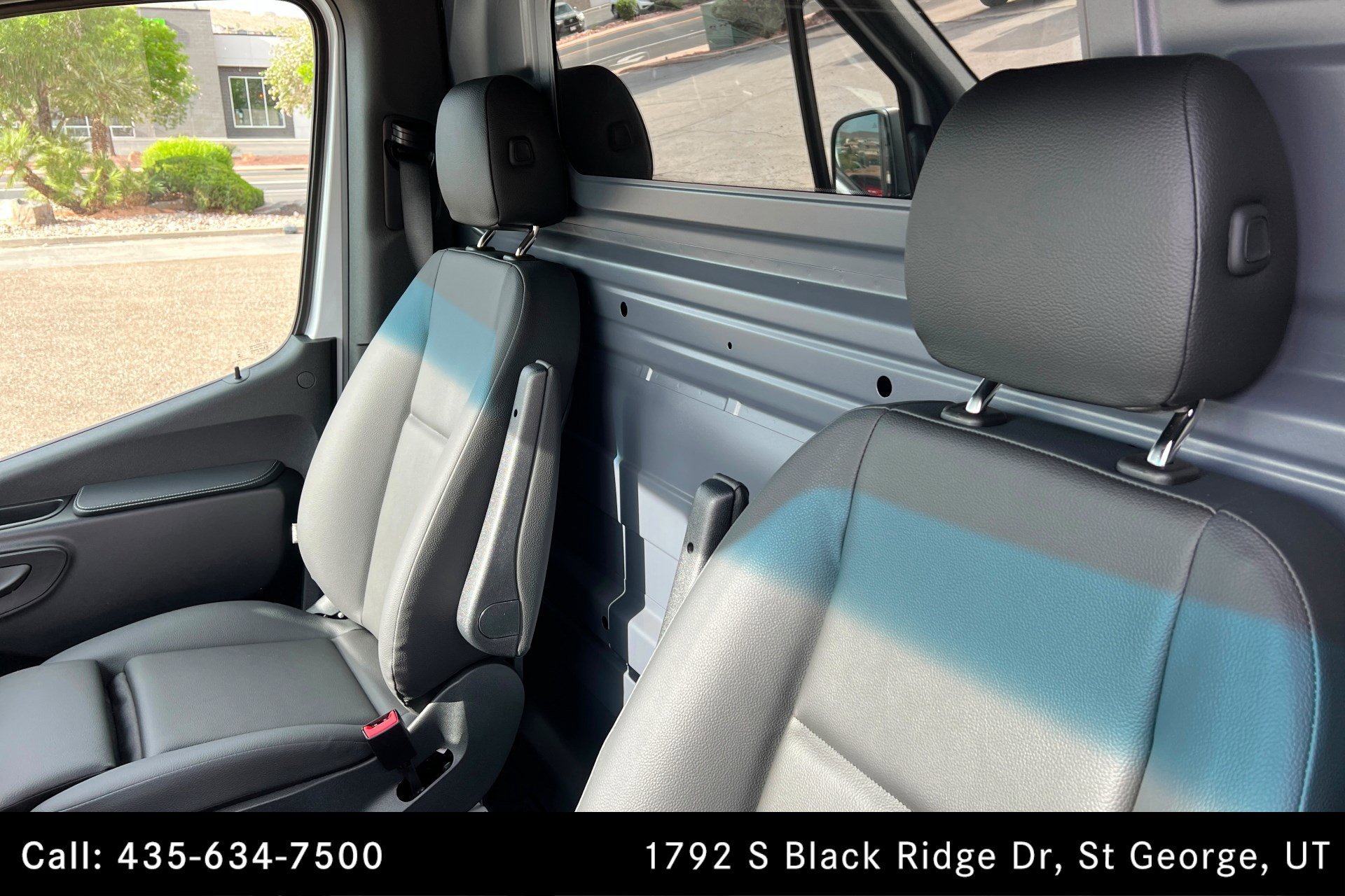 Used 2026 Arctic White Mercedes-Benz  image 13