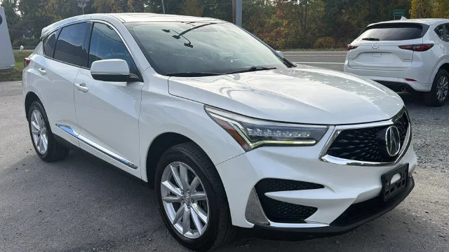 Used 2019  Acura Base image 3
