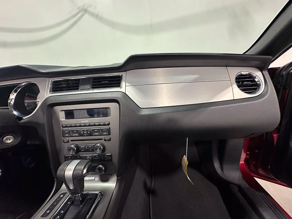 Used 2010 Red Ford V6 image 53