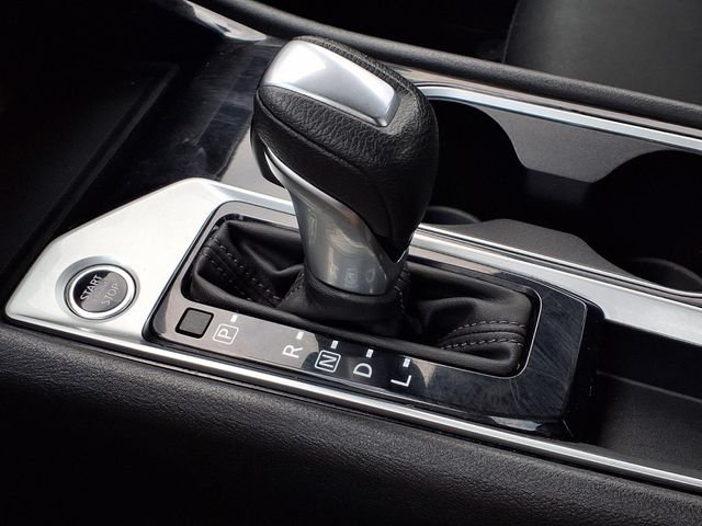 Used 2024 Red Nissan 2.5 SV image 15