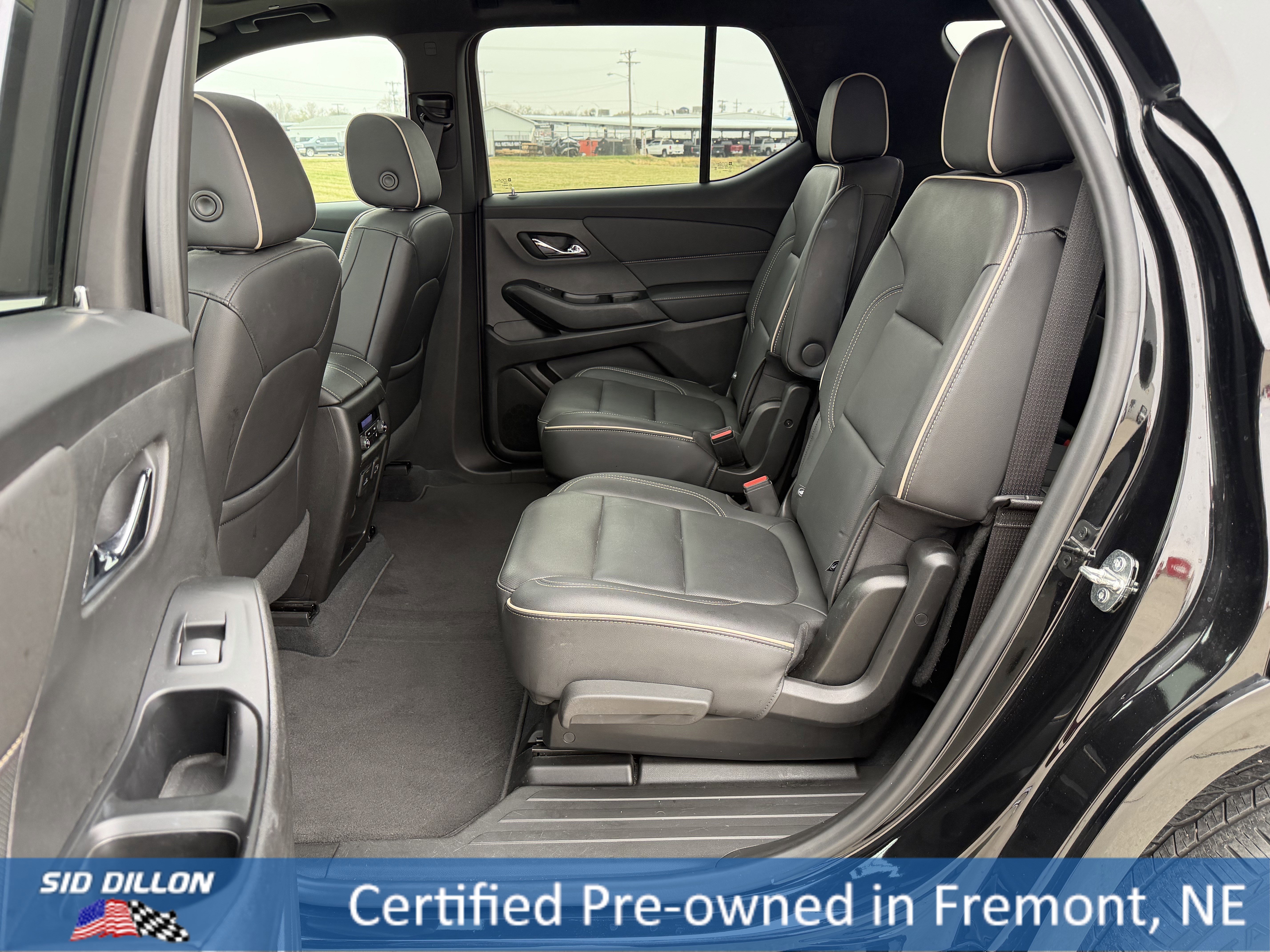 Used 2023 Mosaic Black Metallic Chevrolet Premier image 11