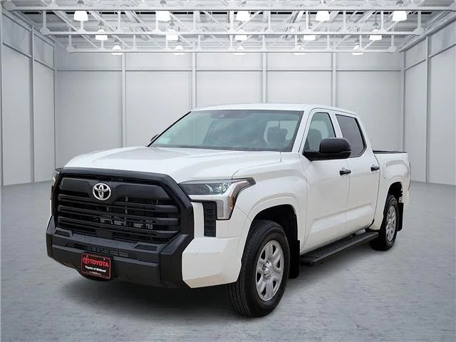 2024 Toyota Tundra SR (A10) 4x2 CrewMax 5.5 ft. box 145.7 in. WB