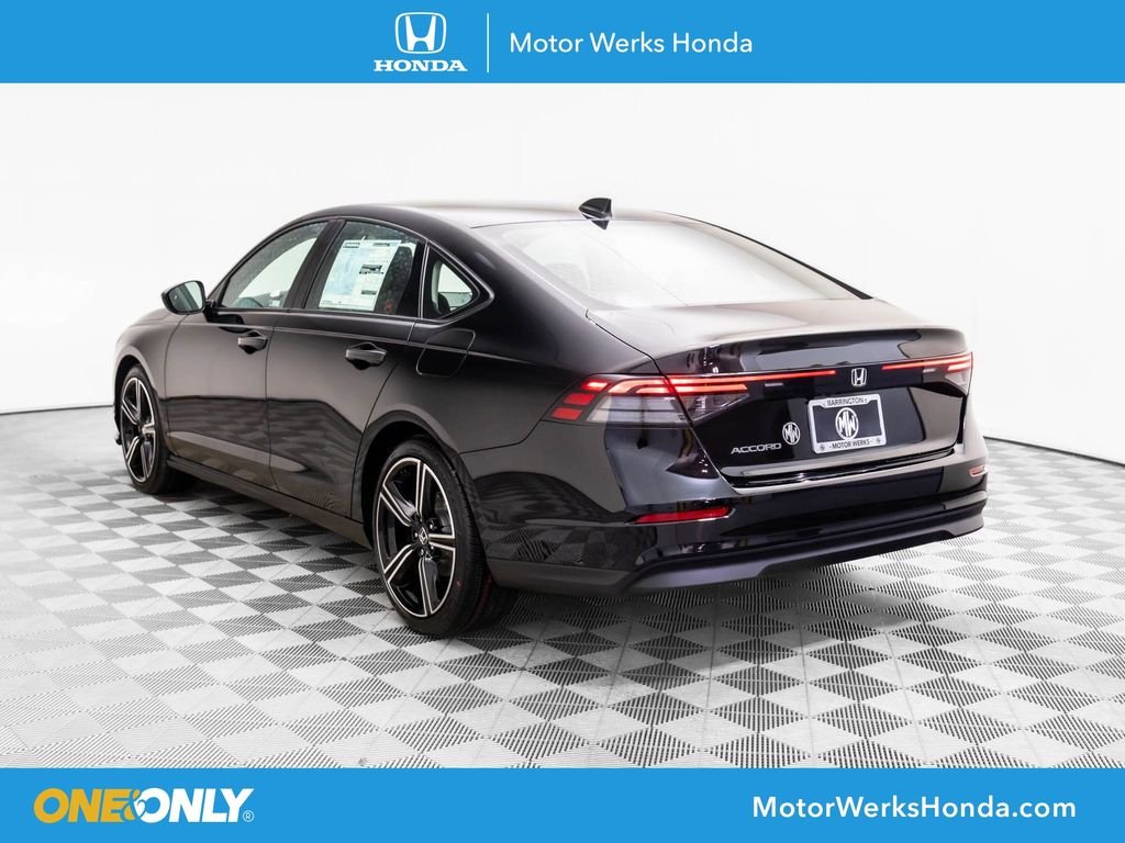 New 2026 Crystal Black Pearl Honda SE image 3