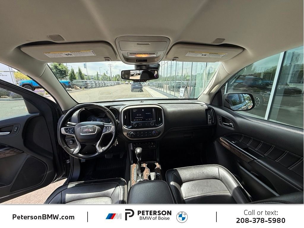 Used 2022 Gray GMC Denali image 17