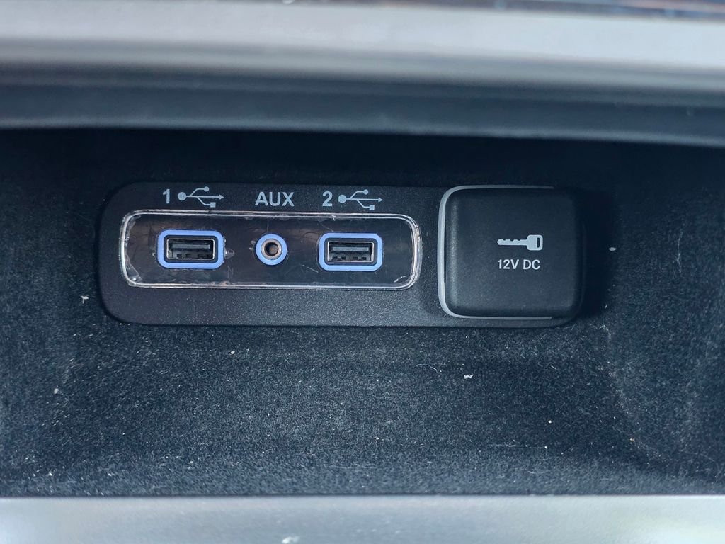 Certified Used 2020 White Jeep Limited image 29