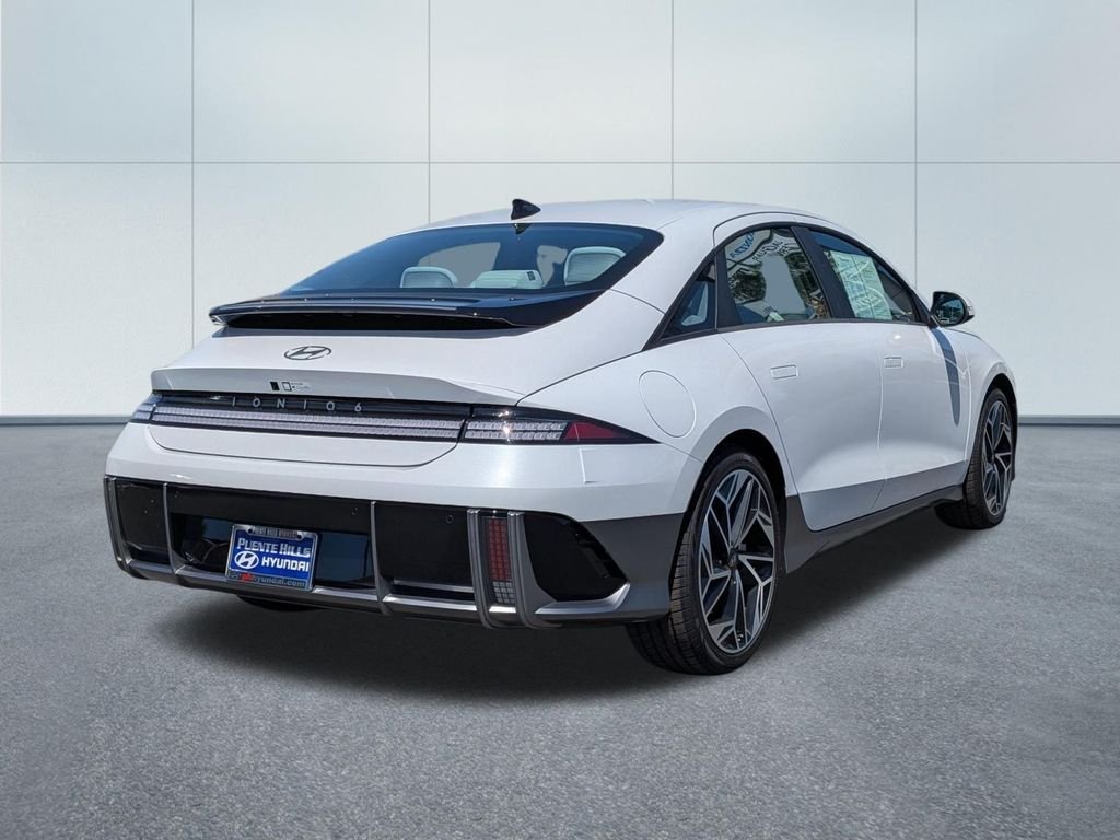 2025 Hyundai IONIQ 6 SEL - Photo 6