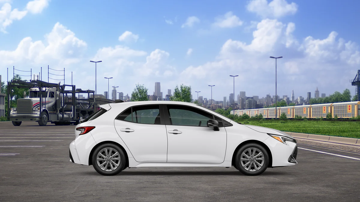 New 2026 Ice Cap Toyota SE image 24