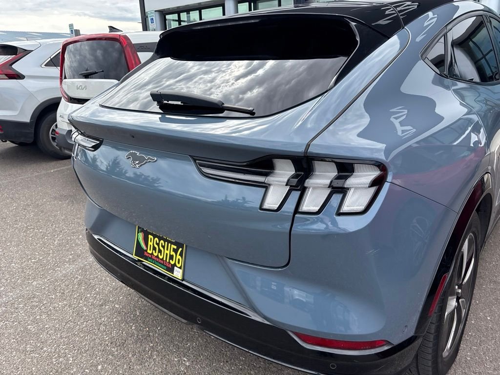 Used 2023 Blue Ford Premium image 12