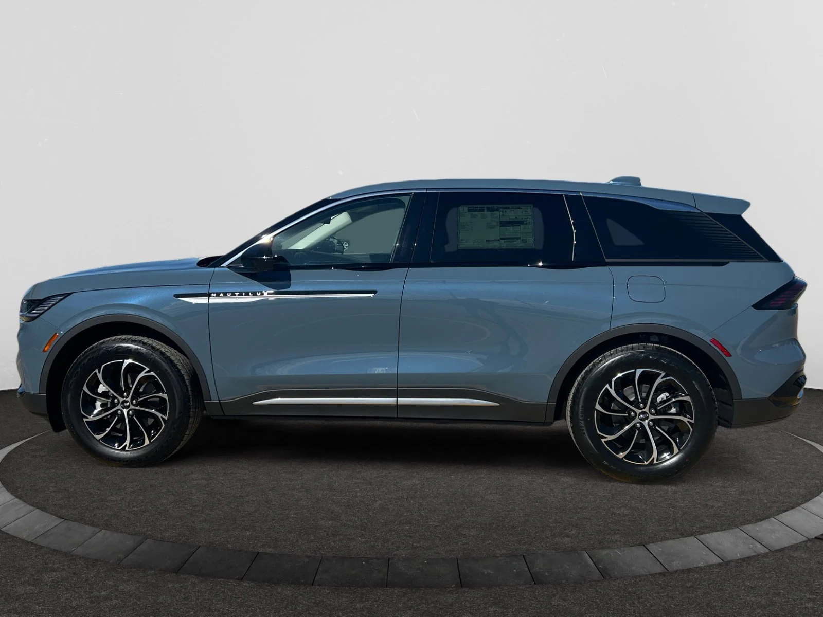 New 2026 Whisper Blue Metallic Clearcoat Lincoln Premiere image 2