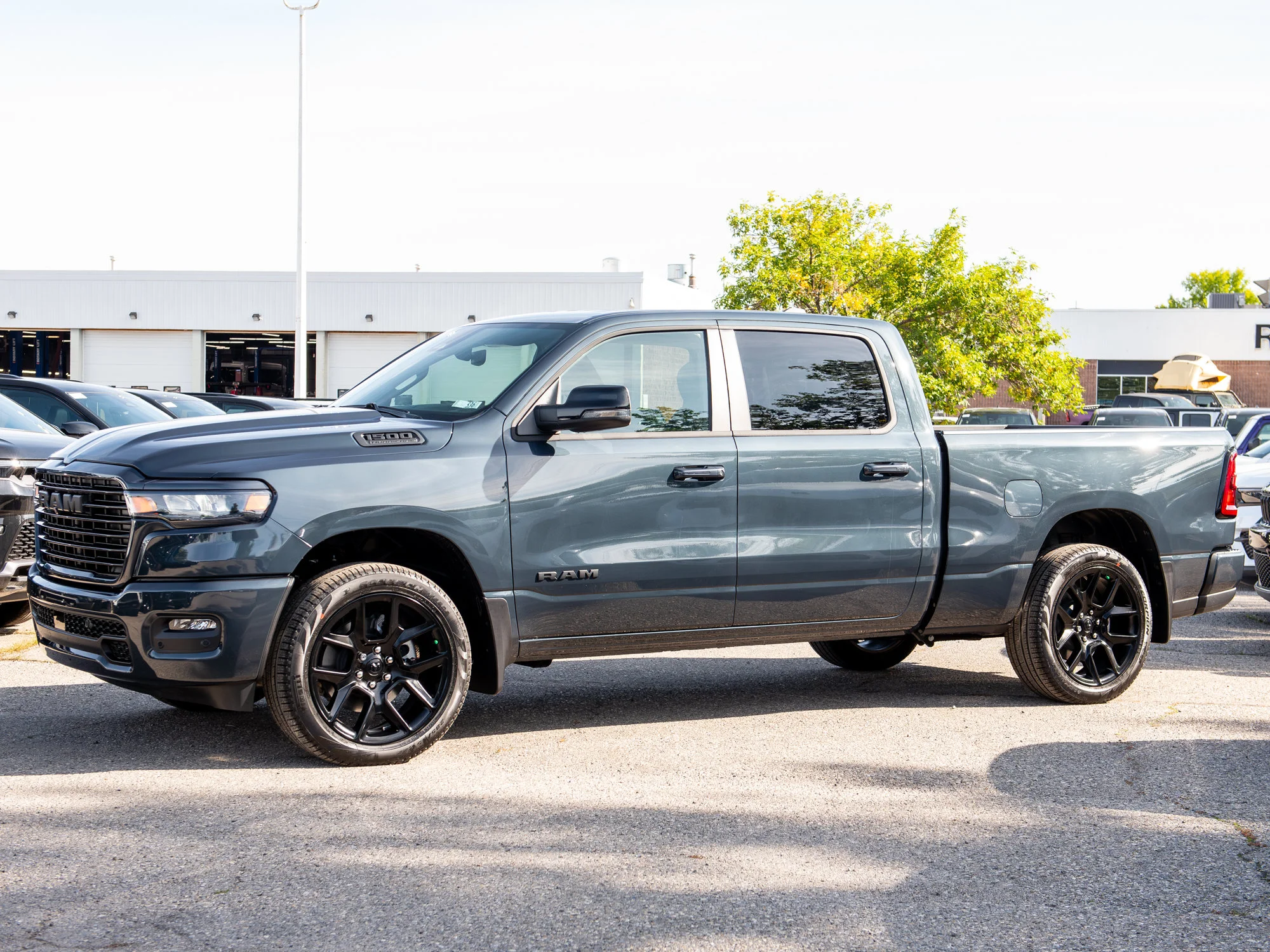 New 2026 Blue RAM Sport* Crew Cab 4x4, 3.92 Rear Axle, 22 Inch Wheels, Heated Seats/Wheel image 3