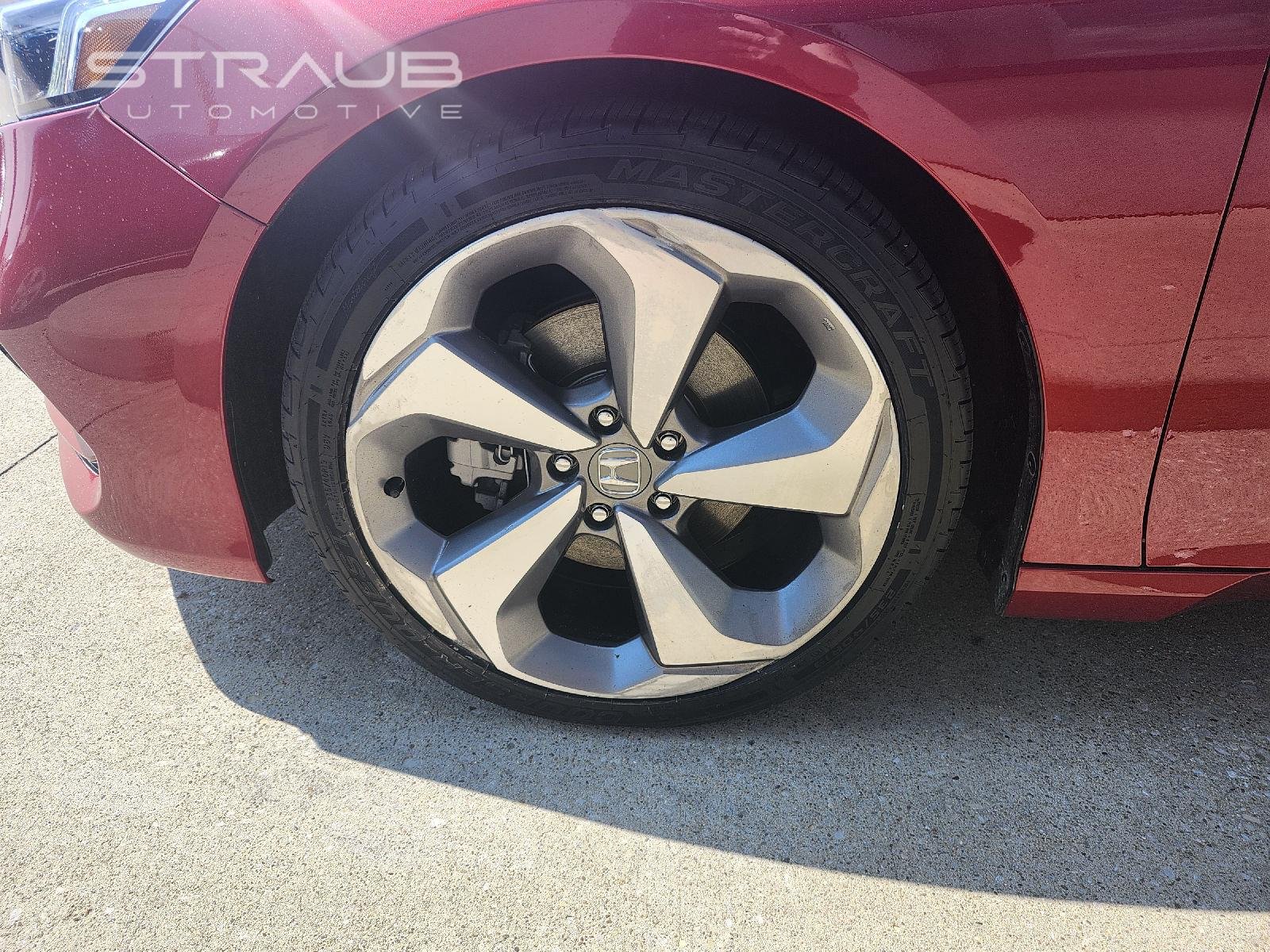 2018 Honda Accord Touring - Photo 9