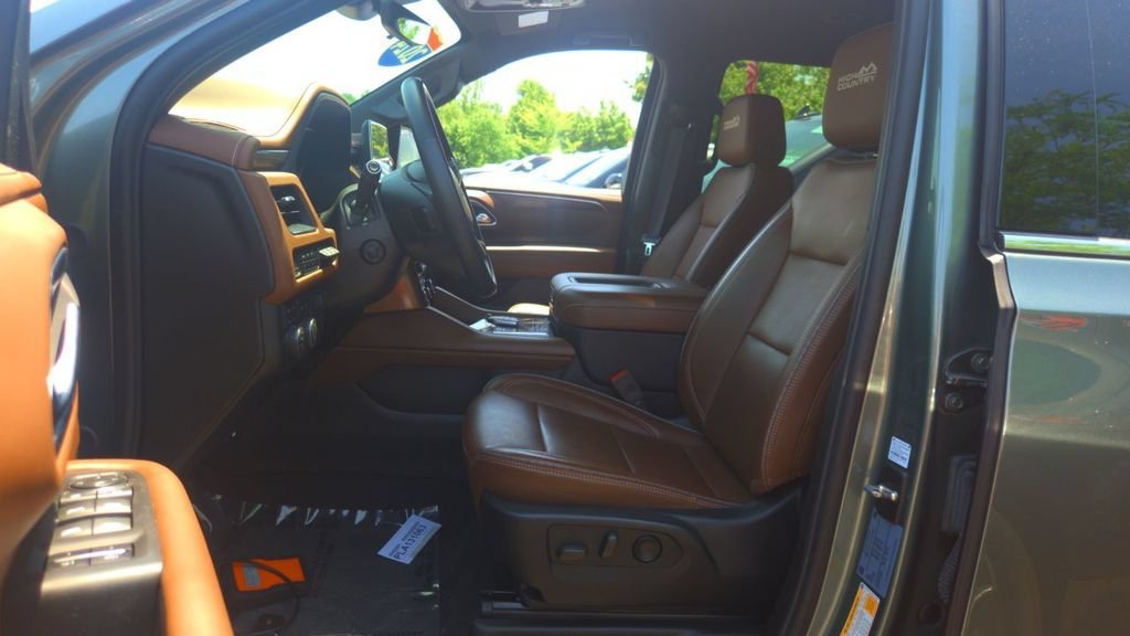 2024 Chevrolet Suburban High Country - Photo 3