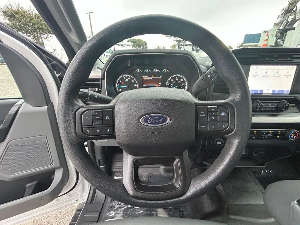 Used 2023 Oxford White Ford XL image 16