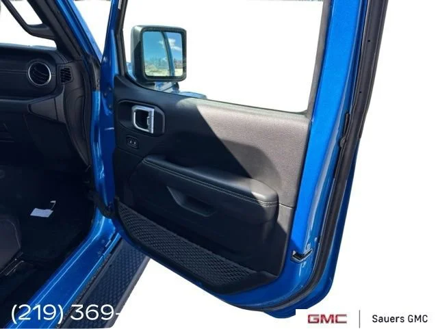 2022 Jeep Wrangler Unlimited Sahara 4XE - Photo 11