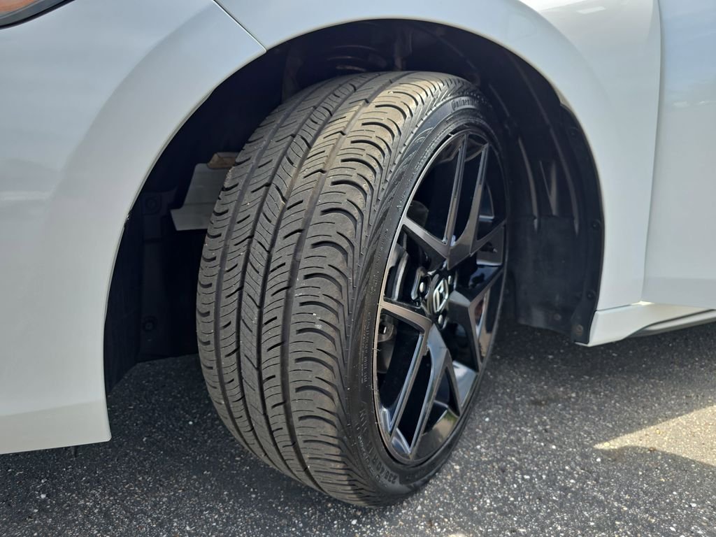 Used 2024 White Honda Sport Touring image 33