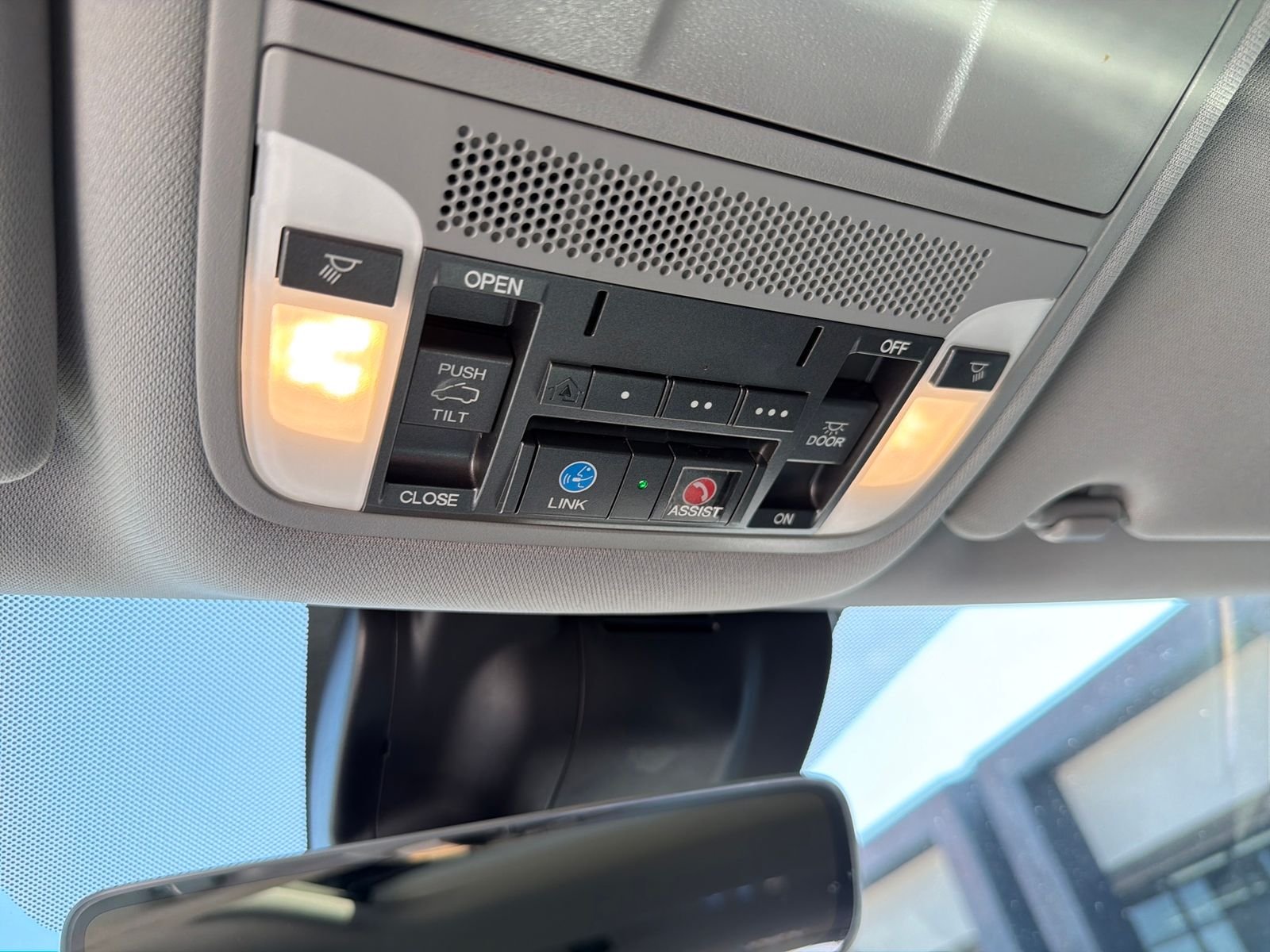 Used 2020 Black Acura Technology image 26
