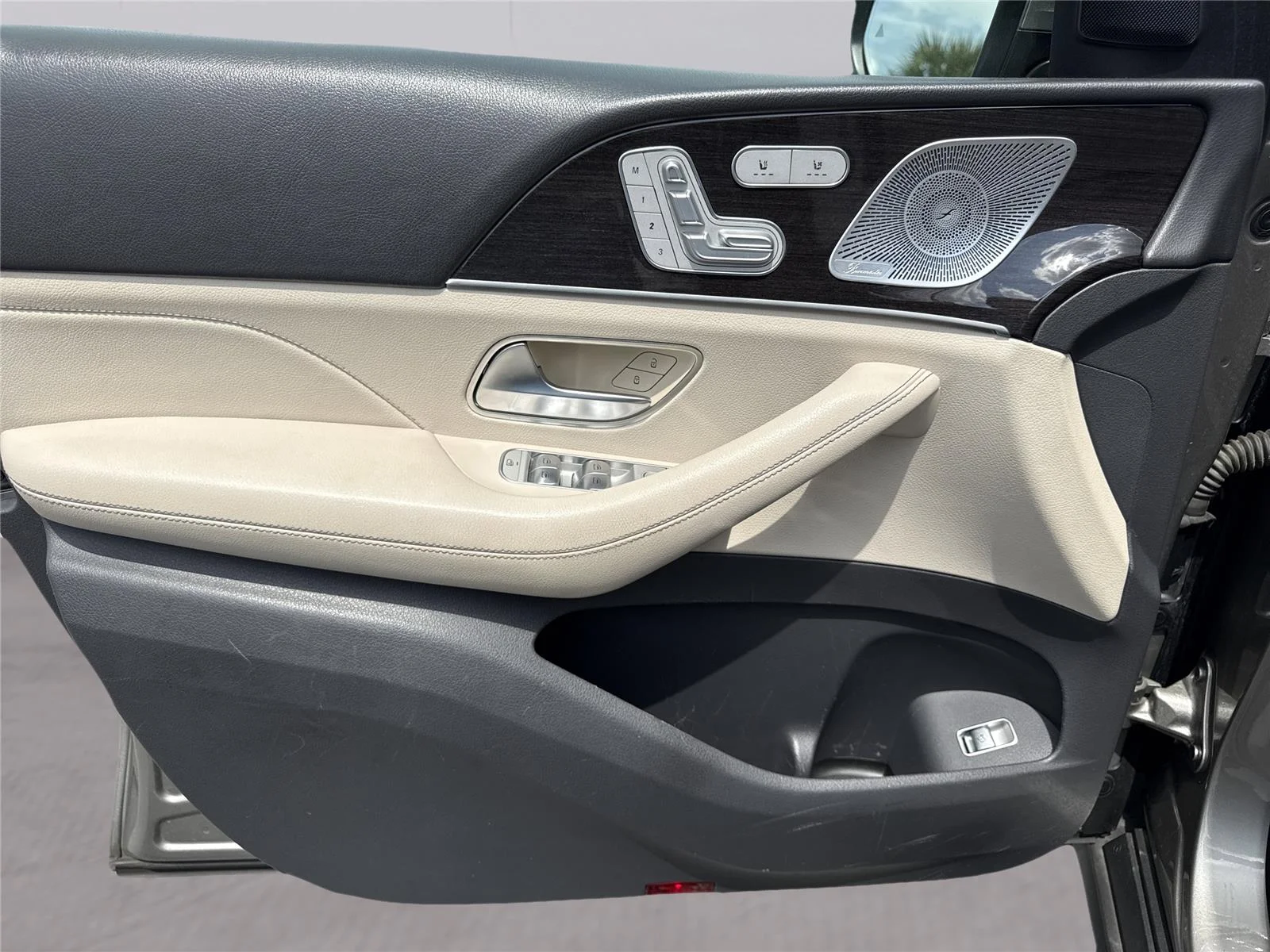 Used 2020 Iridium Silver Metallic Mercedes-Benz GLE 350 image 37