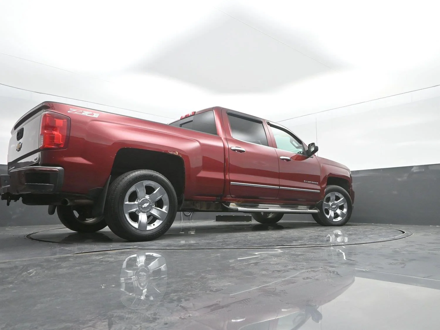 Used 2017 Siren Red Tintcoat Chevrolet LTZ image 36