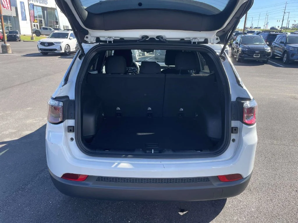 Used 2023 White Jeep Sport image 10