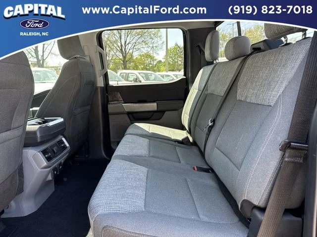 Used 2023 Black Ford XLT image 19