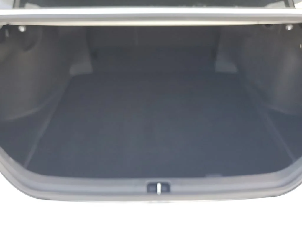 Used 2022 White Toyota LE Hybrid image 9
