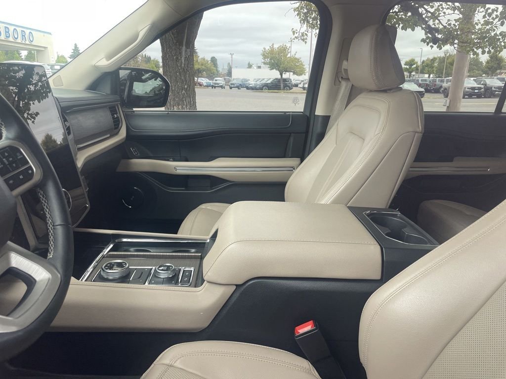 Used 2024 Star White Metallic Tri-Coat Ford Limited image 6