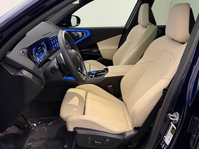 Used 2026 Tanzanite Blue II Met BMW 30 xDrive image 17