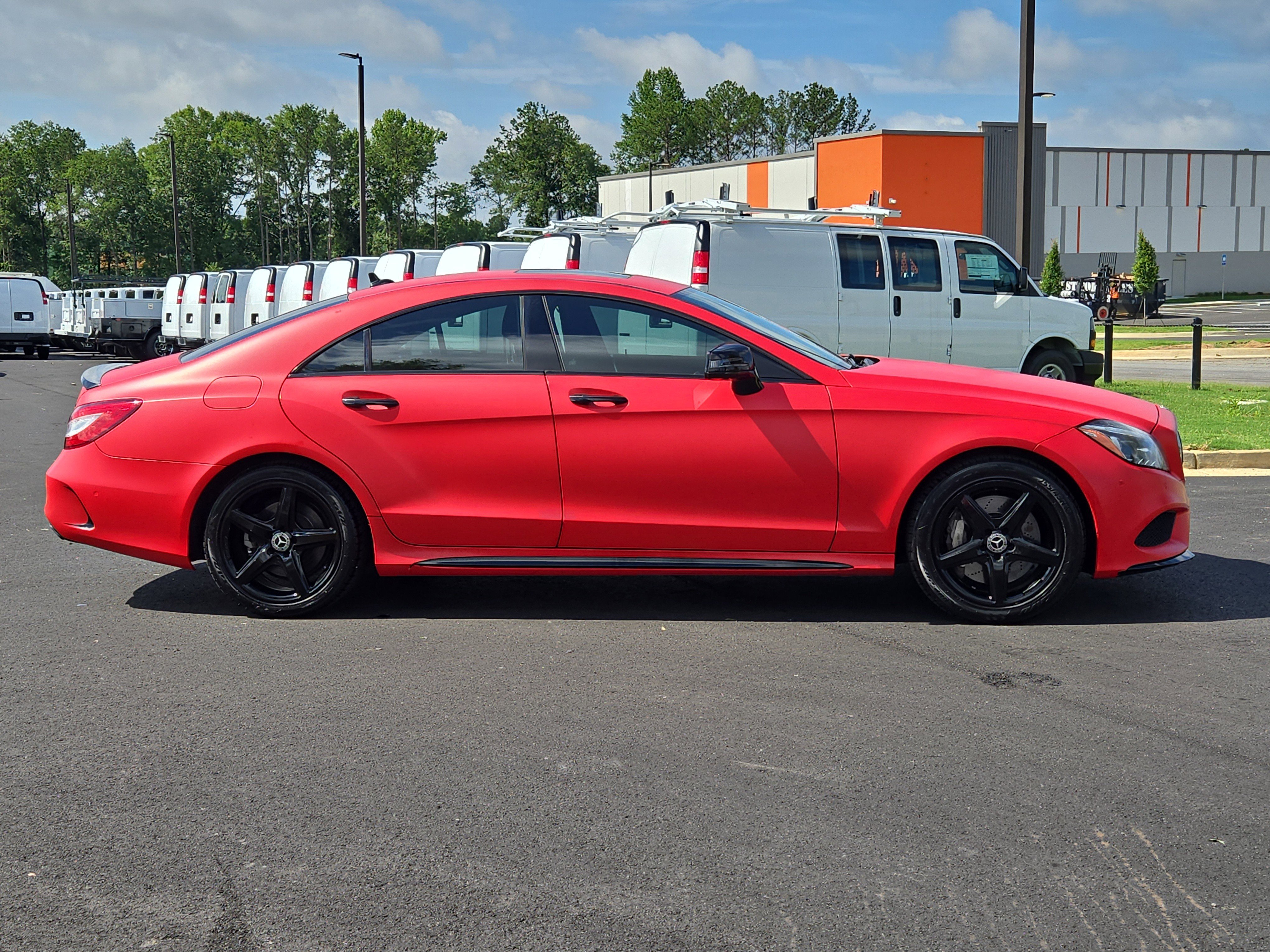 Used 2018 Red Mercedes-Benz 4MATIC® image 9