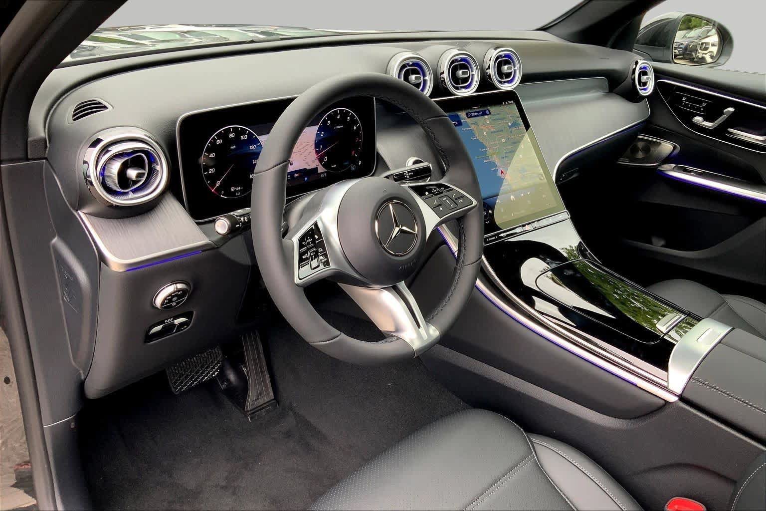 New 2026 Graphite Grey Metallic Mercedes-Benz GLC 300 image 9
