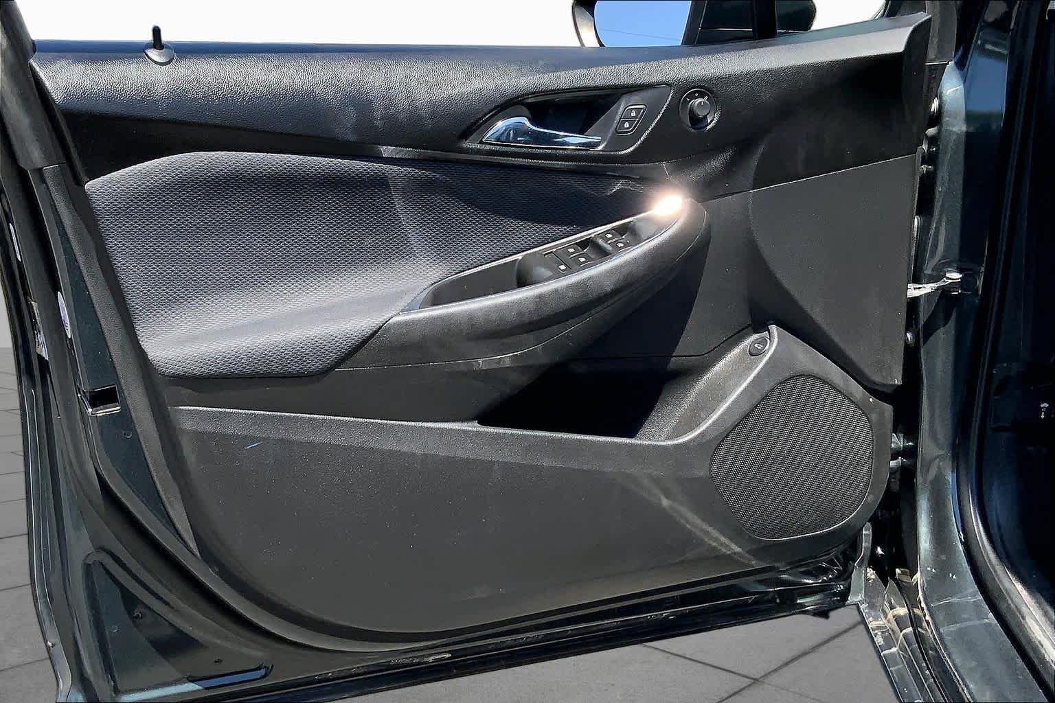Used 2018 Graphite Metallic Chevrolet LT image 22