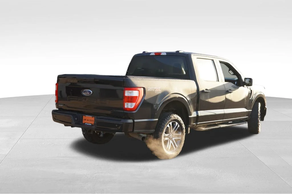 Certified Used 2022 Agate Black Metallic Ford XL image 5