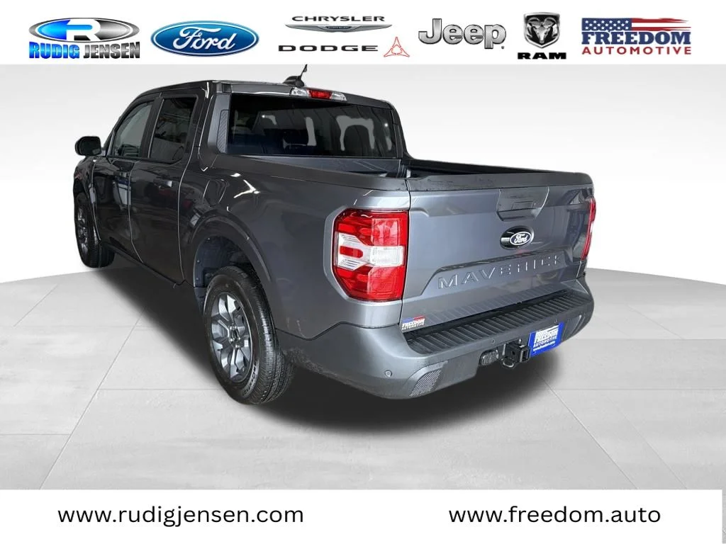 New 2026 Gray Ford XLT image 3