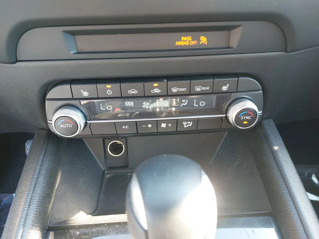 Used 2021 Blue Mazda Touring image 25