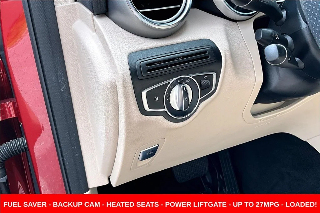 Used 2019 Red Mercedes-Benz GLC 300 image 12