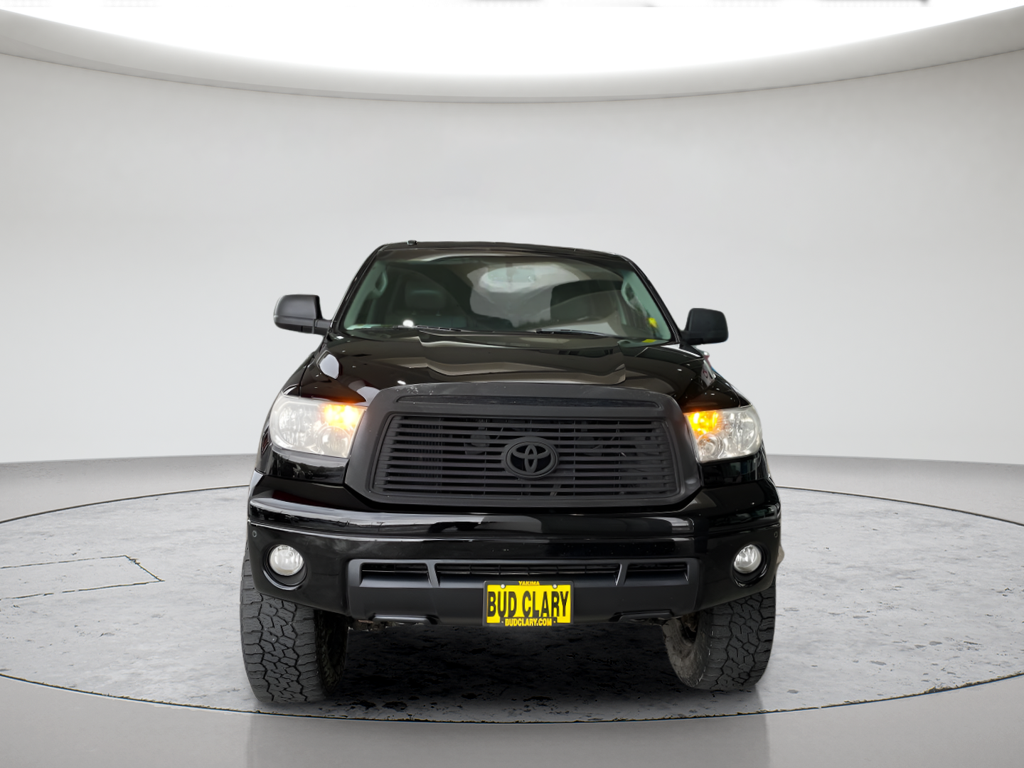 Used 2010 Toyota Tundra Limited with VIN 5TFHY5F13AX120067 for sale in Union Gap, WA