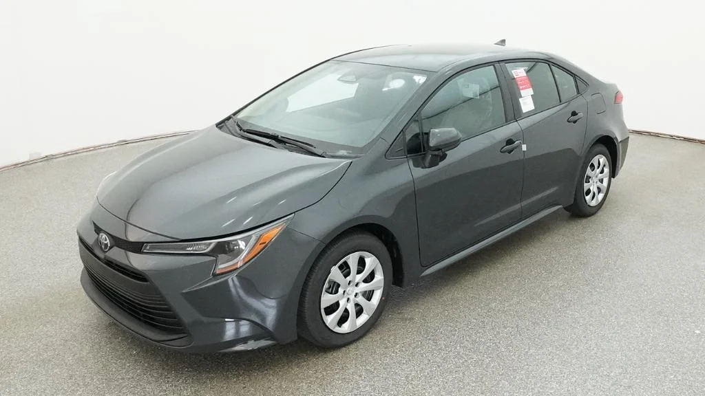 2026 Toyota Corolla LE CVT's photo