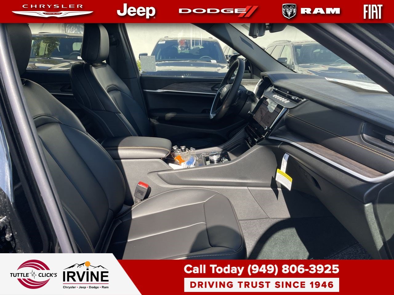 New 2026 Diamond Black Crystal Pearl-Coat Exterior Paint Jeep 85th Anniversary Edition image 16