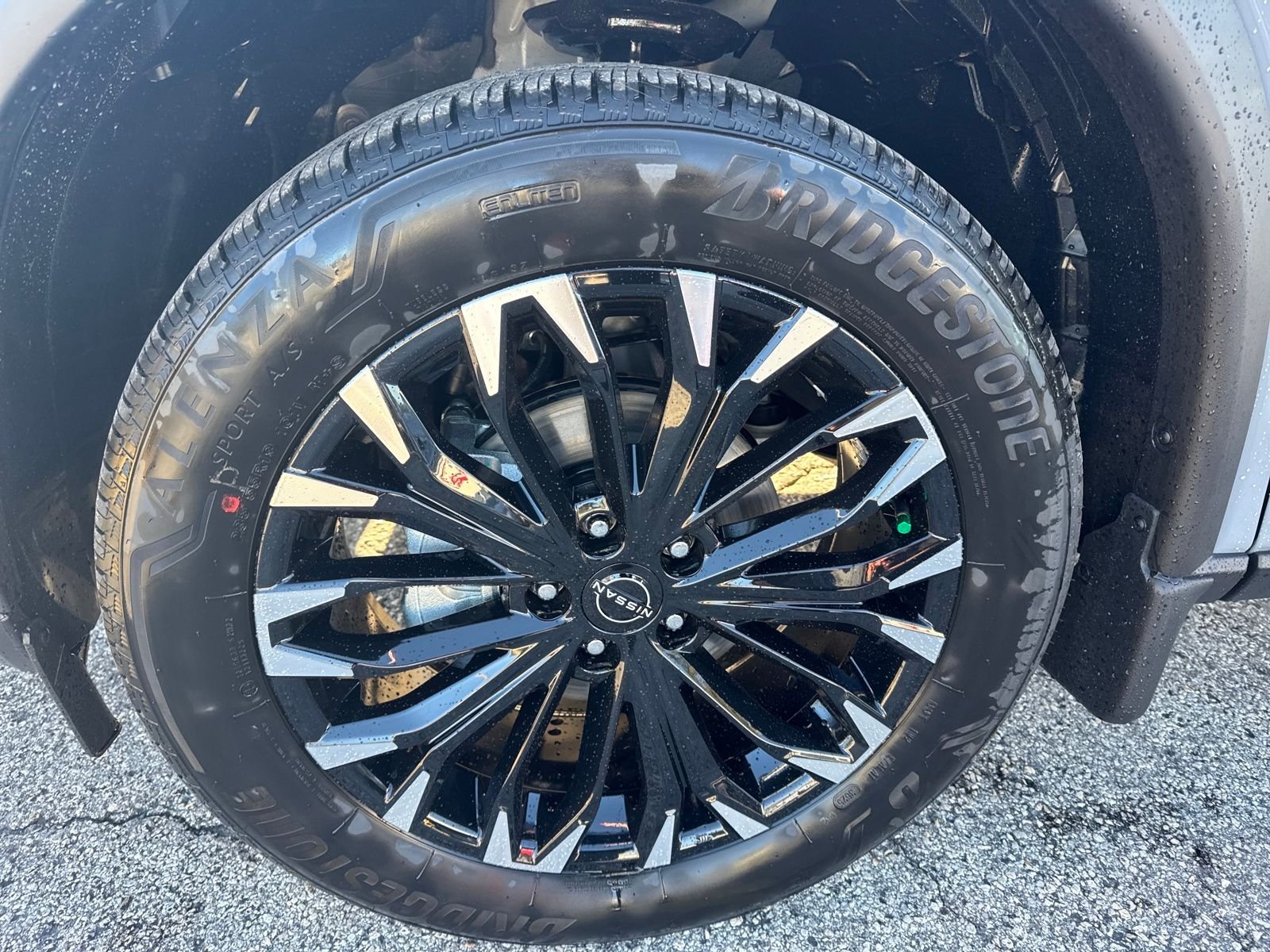 New 2026 Nissan Rogue Dark Armor 4D Sport Utility