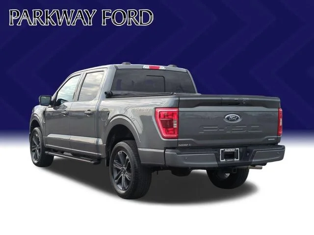 Used 2023 Gray Ford XLT image 3