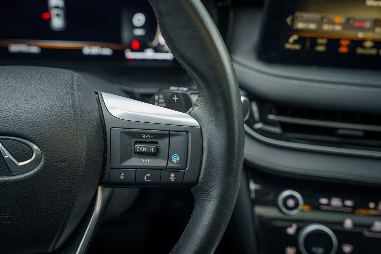 2023 INFINITI QX60 LUXE - Photo 42