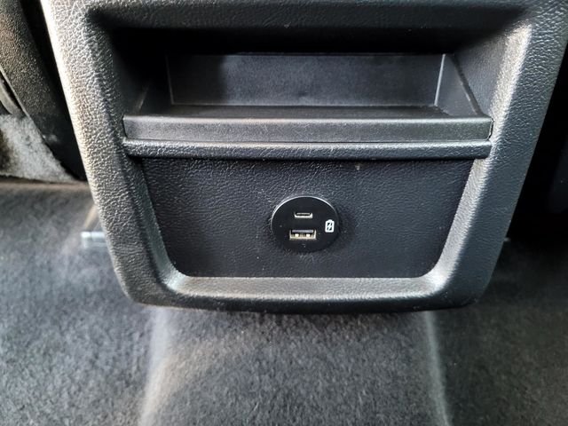 Used 2022 Silver Ford SEL image 13