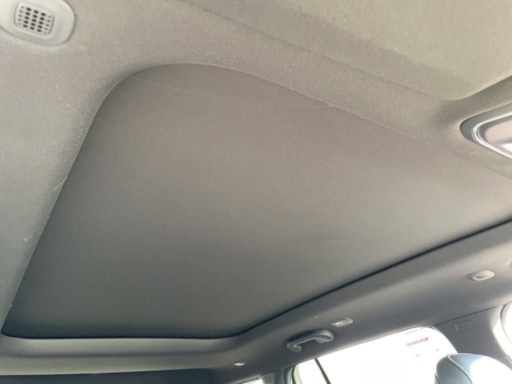 New 2026 Bright White Clearcoat Jeep Limited image 40