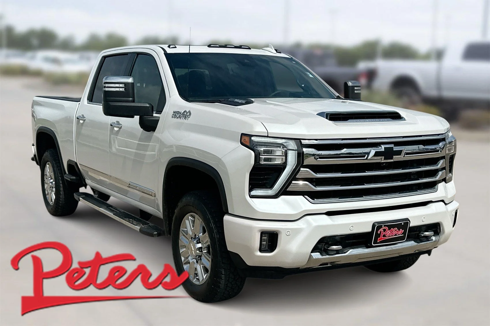 Used 2024 Pearl Chevrolet High Country image 1