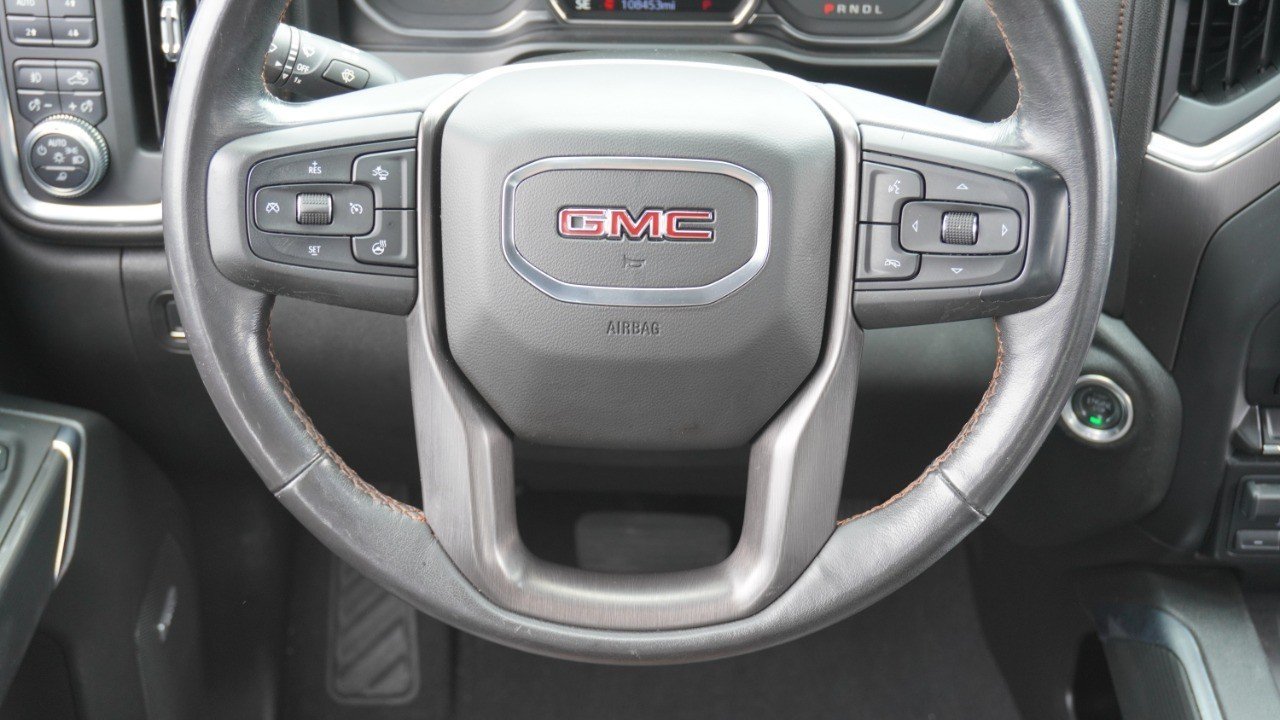 Used 2020 Gray GMC AT4 image 33